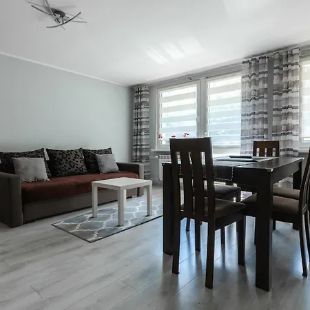 Apartament Przy Termach Cieplickich Julcia Jelenia Gora Exterior photo